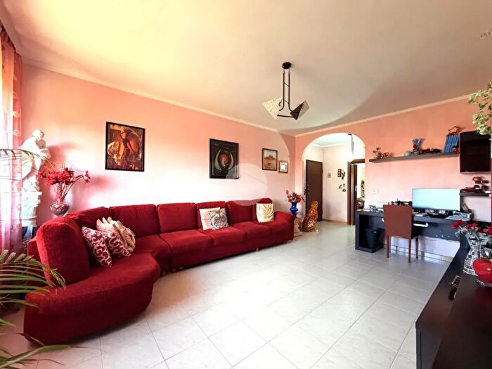 Appartamento quadrilocale in vendita in Via Trento, Nichelino