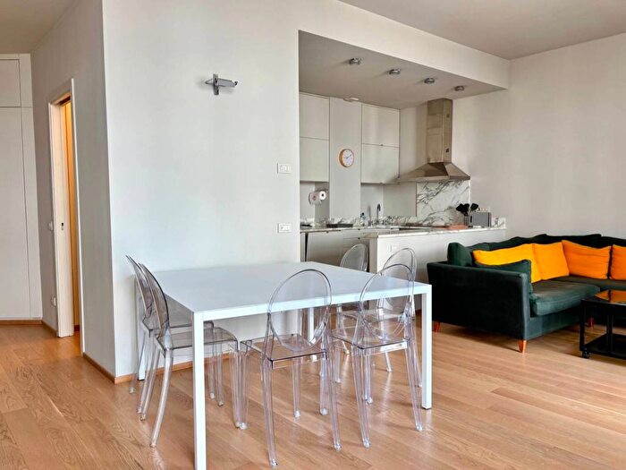 Appartamento bilocale in affitto in Piazza Santo Stefano, Borgogna Largo Augusto, Milano