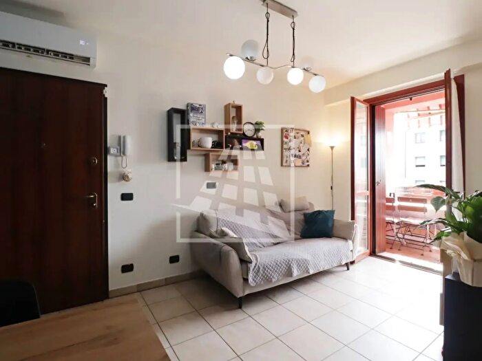 Appartamento trilocale in vendita in Via Socrate, Reggio Emilia