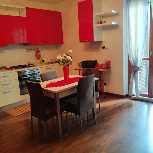 Appartamento bilocale in affitto in Via Venezia, Desenzano Del Garda