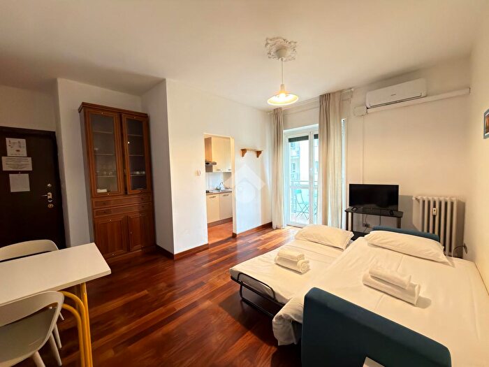 Appartamento bilocale in affitto in Via Bergamo, Milano