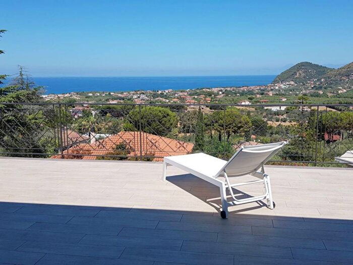 Appartamento bilocale in affitto in Via San Gennaro, Santa Maria, Castellabate