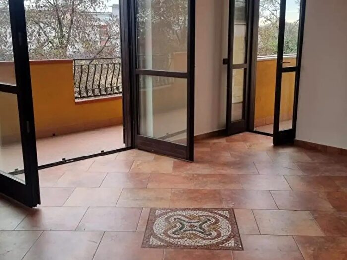 Appartamento trilocale in vendita in Treviglio