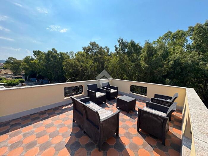 Casa con 16 locali in vendita in Via Valdambrini, Santa Marinella