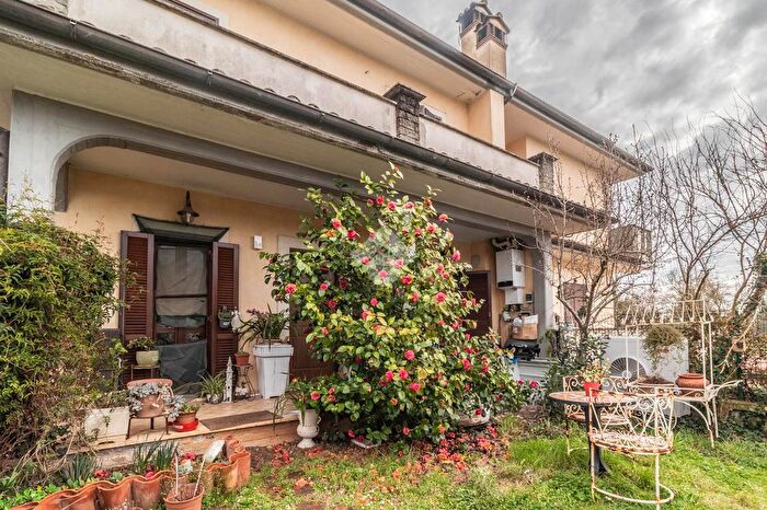 Casa quadrilocale in vendita in Via delle Vigne, Oriolo Romano