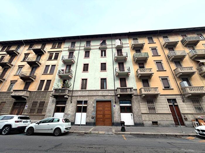 Appartamento bilocale in affitto in Via Luigi Capriolo, Cenisia, Torino