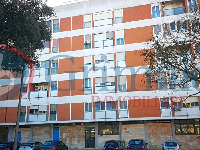 Appartamento trilocale in vendita in Piazza Giuseppe di Vittorio, Taranto