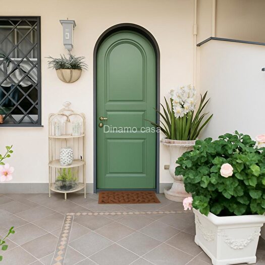 Casa con 5 locali in vendita in Via Giuseppe Giusti, Montignoso