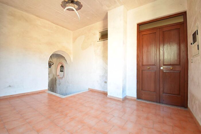 Appartamento trilocale in vendita in Via Durazzano, Durazzano