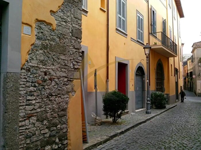 Appartamento bilocale in affitto in Velletri