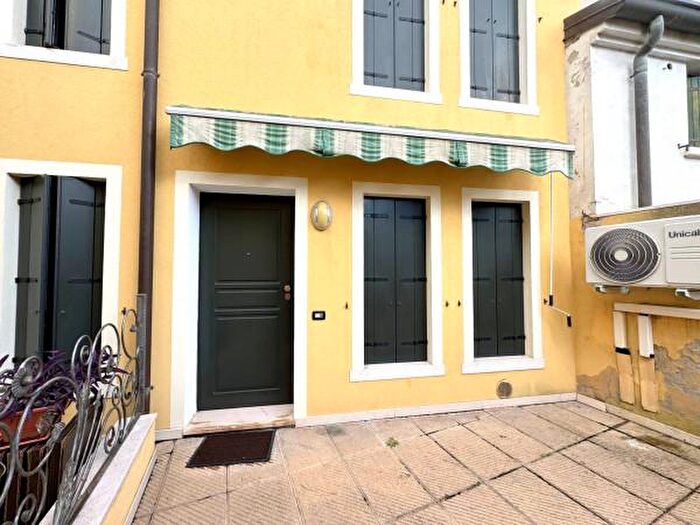 Appartamento bilocale in vendita in Corso Giuseppe Mazzini, Adria