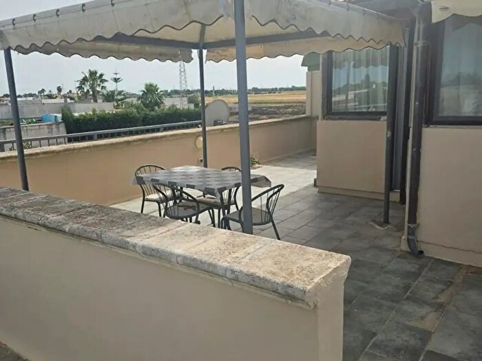 Appartamento trilocale in affitto in Via degli Elettricisti, Brindisi
