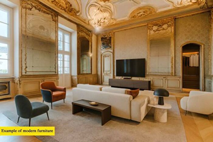 Appartamento con 6 locali in vendita in Piazza Savoia, Torino