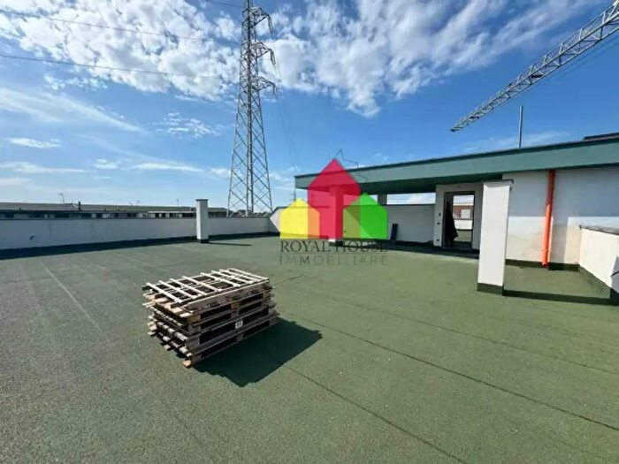 Appartamento trilocale in vendita in Via Giovanni Prati, Giugliano In Campania
