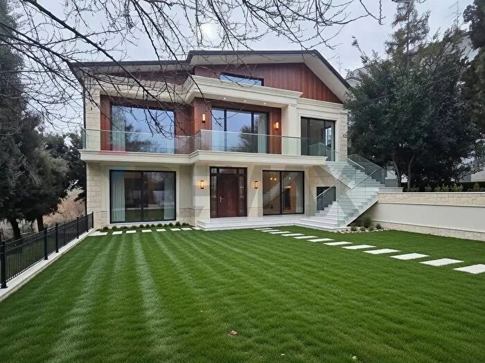 Casa con 10 locali in vendita in Via Colombarone, Bertinoro