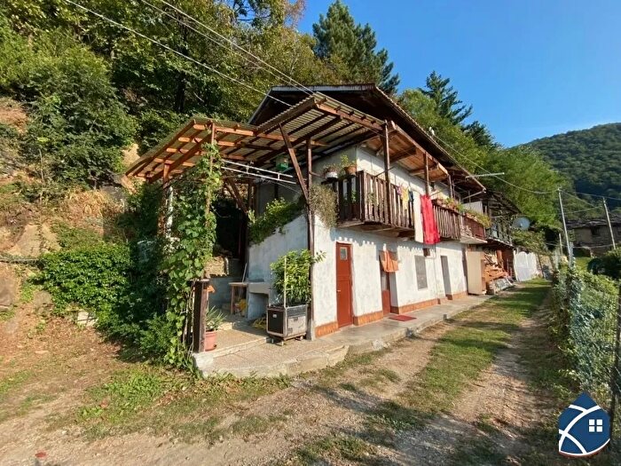 Casa trilocale in vendita in Villar Perosa Borgata Comborsiera Bassa, Villar Perosa