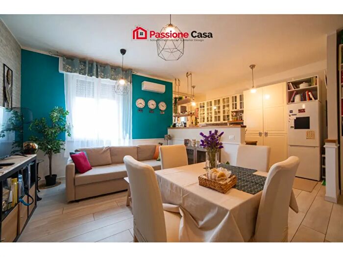 Appartamento trilocale in vendita in Parma