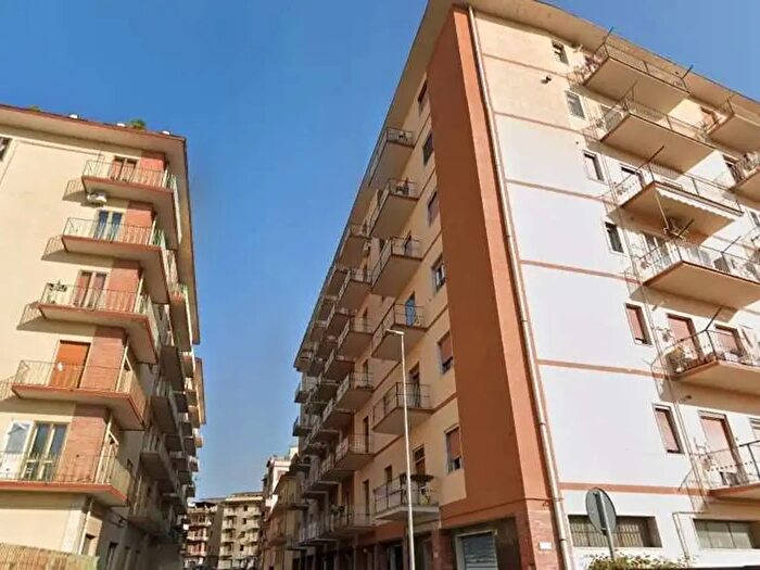 Appartamento trilocale in vendita in Via Munanzio Planco, Benevento