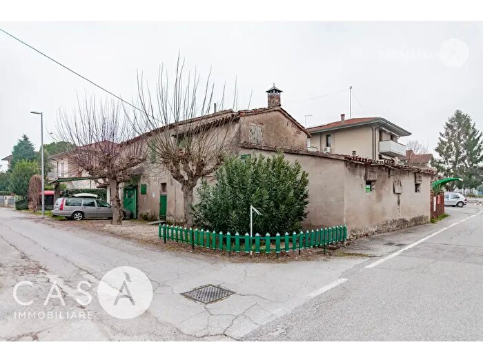 Casa quadrilocale in vendita in Via Palazzone, Cesenatico