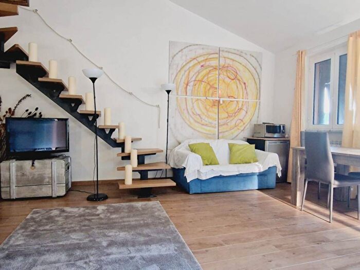 Appartamento quadrilocale in affitto in Via Guerciana, Piano Di Follo, Follo