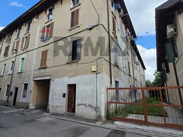 Appartamento con 5 locali in vendita in Via del Carso, Brescia