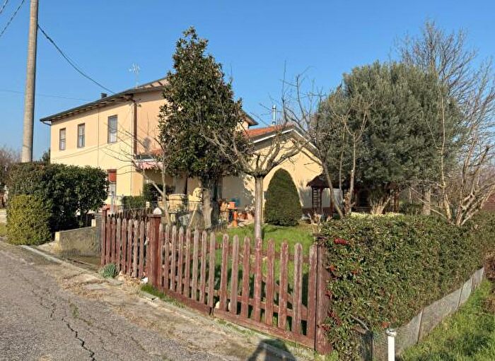 Appartamento con 5 locali in vendita in Via San Vito a, Rimini