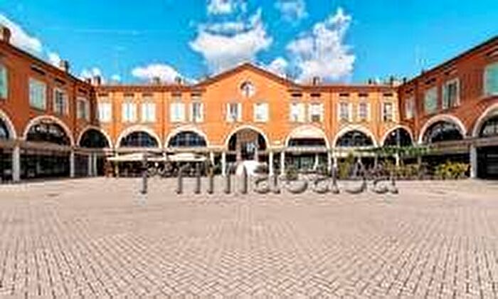 Appartamento quadrilocale in vendita in Piazza della Bilancia, Campogalliano