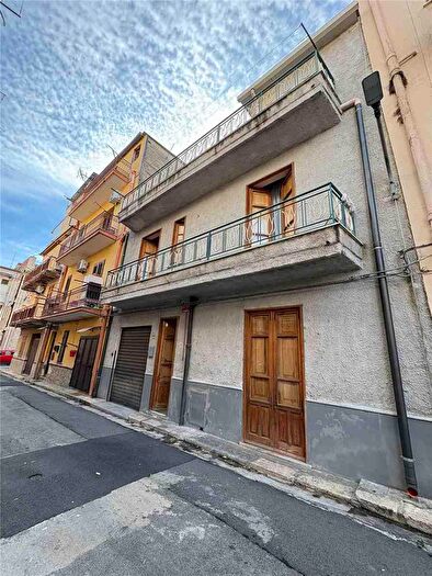 Appartamento quadrilocale in vendita in Via Siracusa, Casteldaccia