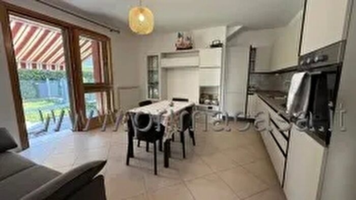 Appartamento bilocale in vendita in Via Ballò, Mirano