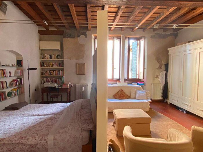 Appartamento bilocale in affitto in Piazza delle Erbe, Centro Storico, Verona