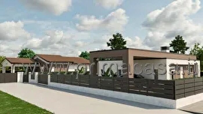 Casa quadrilocale in vendita in Via Menotti, Cerea