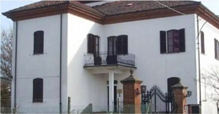 Casa monolocale in vendita in Regione Vergini, Rivalta Bormida