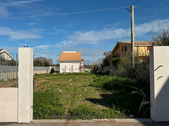 Casa quadrilocale in vendita in Pozzallo
