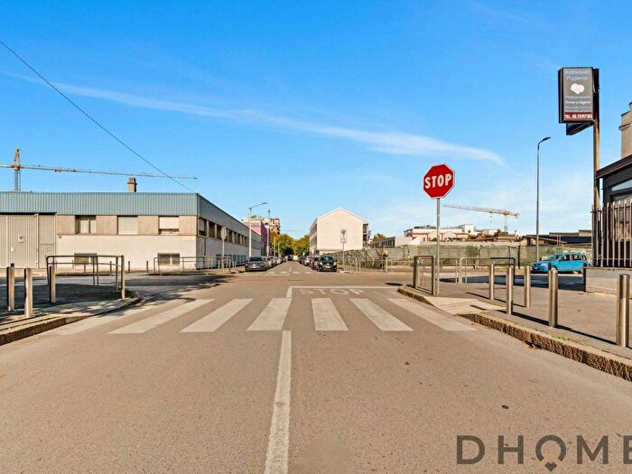 Appartamento bilocale in affitto in Via Felice Venosta Milano MI Italia, Famagosta, Milano