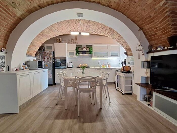 Appartamento quadrilocale in vendita in Via Martiri di Belfiore, Vestina Chiarini, Montesilvano