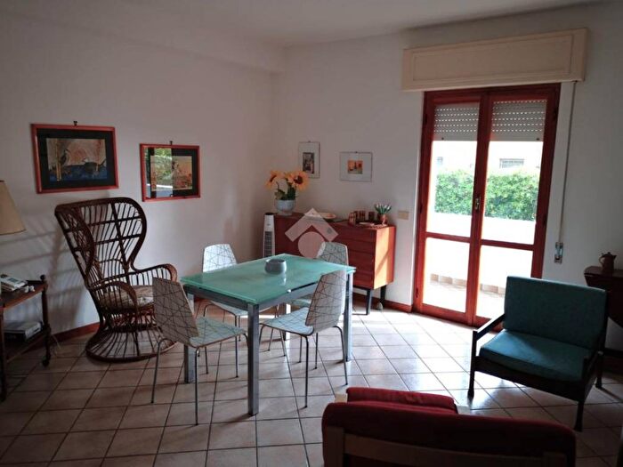 Appartamento bilocale in affitto in Via Crescenzio, Centro, Santa Marinella