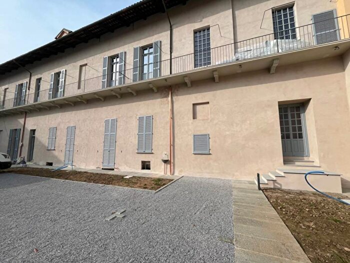 Appartamento quadrilocale in affitto in Via della Pace, Centro, Cherasco