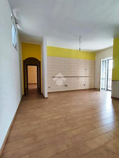 Appartamento trilocale in vendita in Corso Giuseppe Garibaldi, Afragola