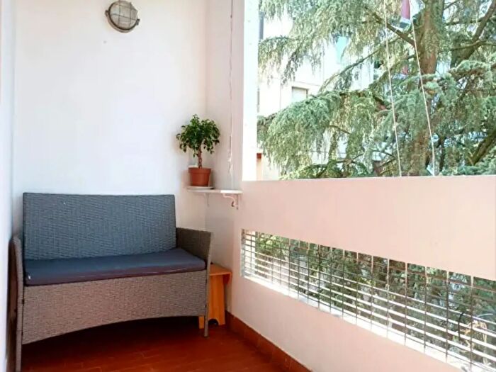 Appartamento bilocale in vendita in Via Roberto De Longe, Piacenza