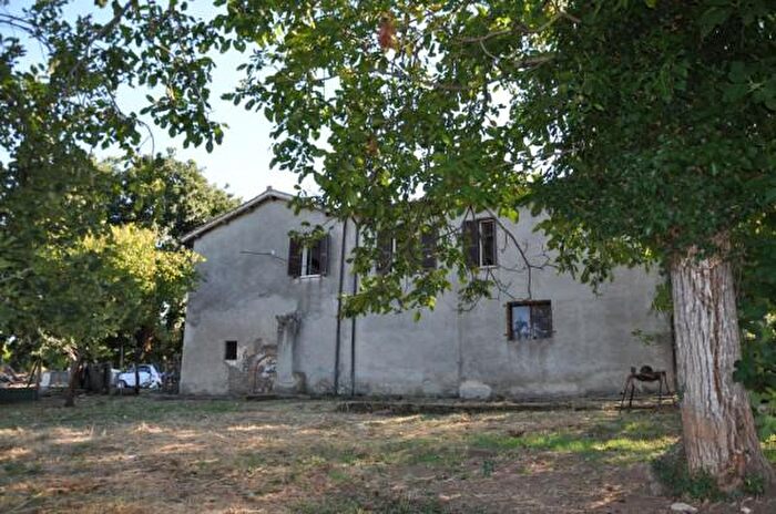 Casa trilocale in vendita in Via Contea Riti, Bracciano
