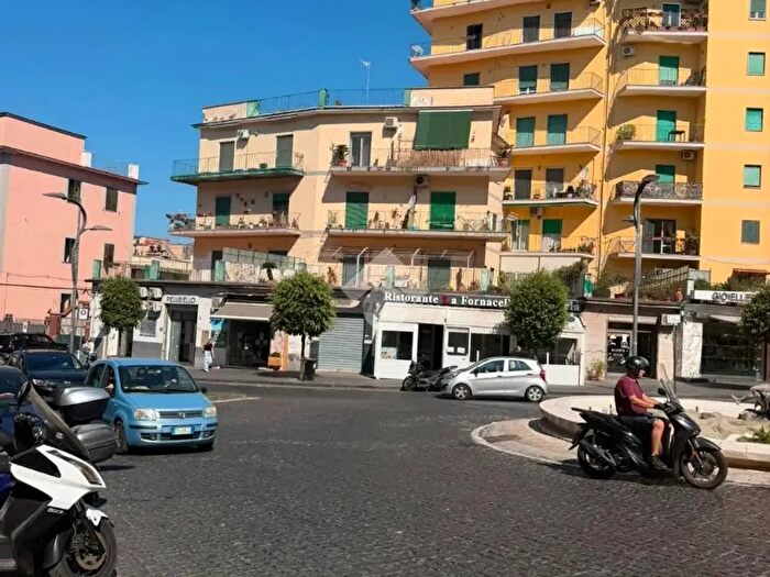 Appartamento trilocale in vendita in Via IV Novembre, Ercolano