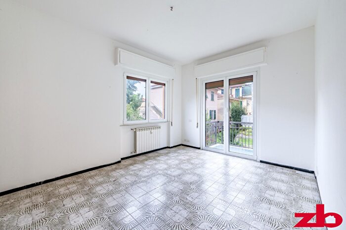 Appartamento quadrilocale in vendita in Via Ponte Nuovo, Rapallo