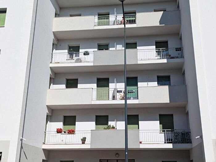 Appartamento trilocale in affitto in Strada Antonio Zarotto, San Lazzaro, Parma