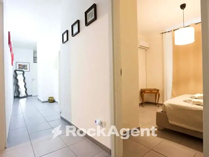 Appartamento quadrilocale in vendita in Vico San Maria Ad Agnone, Napoli