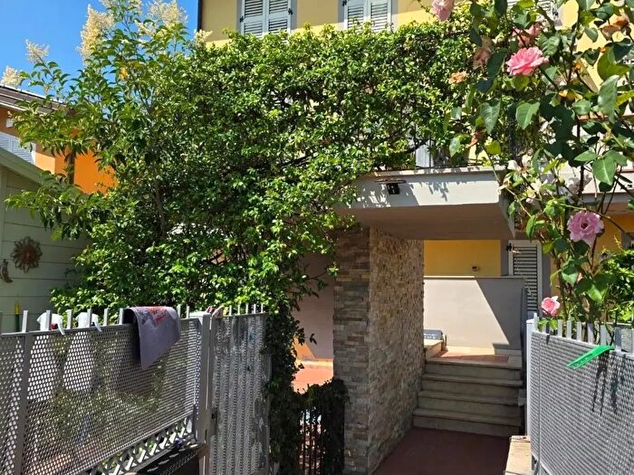 Appartamento quadrilocale in vendita in Crespina Lorenzana