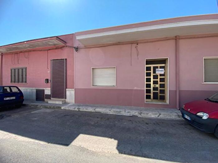 Appartamento quadrilocale in vendita in Via Rudia, Manduria