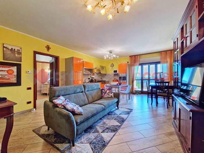 Appartamento quadrilocale in affitto in Via Prifernium, Pettino Cansatessa, LAquila