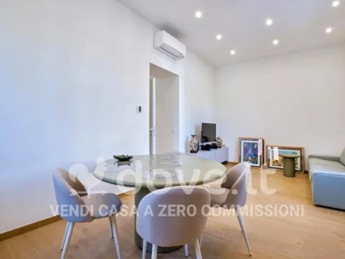 Appartamento trilocale in vendita in Via di Vigna Pia, Roma