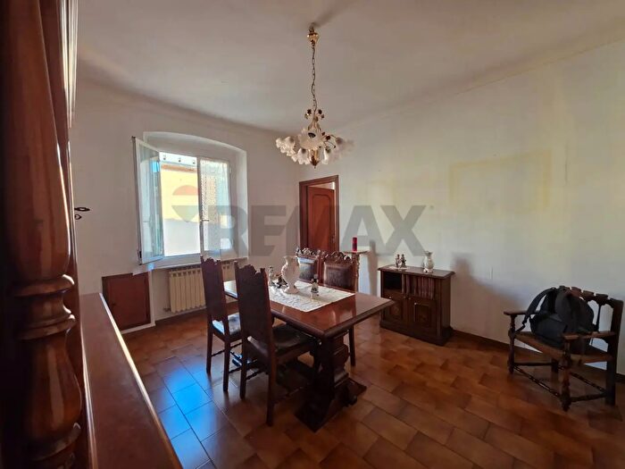 Appartamento quadrilocale in vendita in Via Gian Battista Monti, Genova