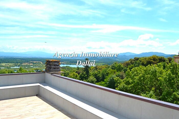 Appartamento con 5 locali in vendita in Via Nazionale, Barberino Di Mugello